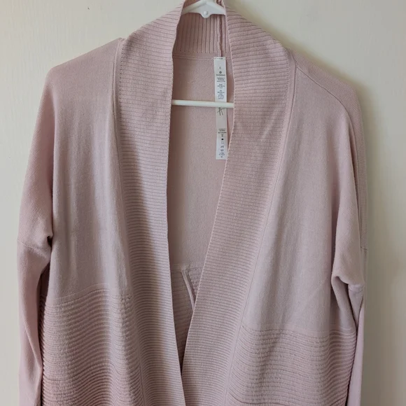 lululemon athletica Women 6 Sit In Lotus Wrap Merino Wool Sweater Cardigan Pink - Picture 3 of 7